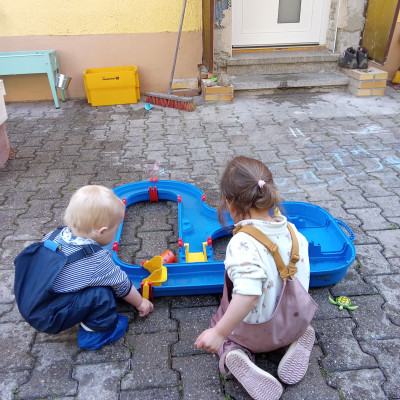 Wasserspiele im Hof Wasserspiele im Hof
